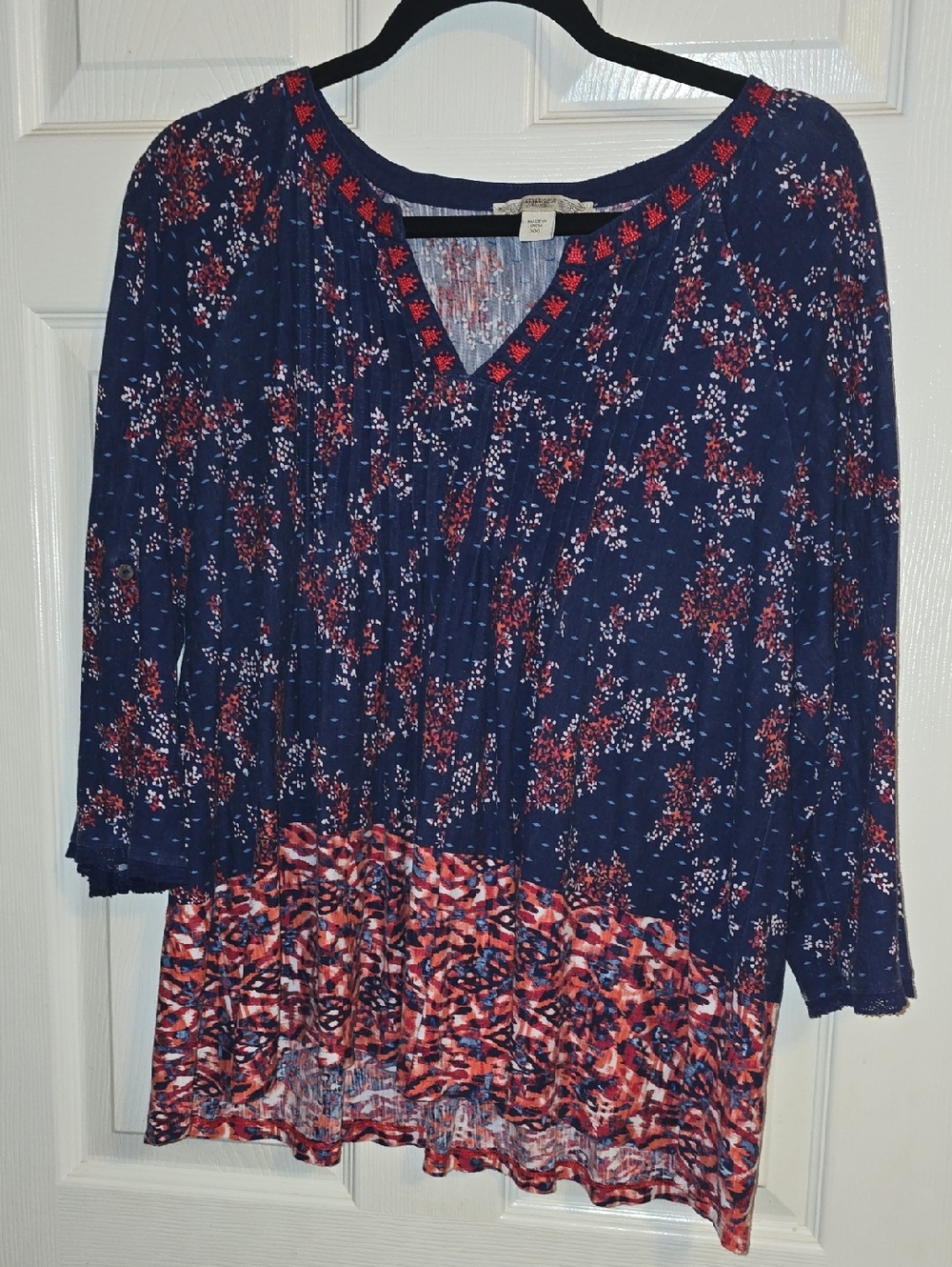 Vintage America Navy and Red Floral V-Neck‎ Tunic